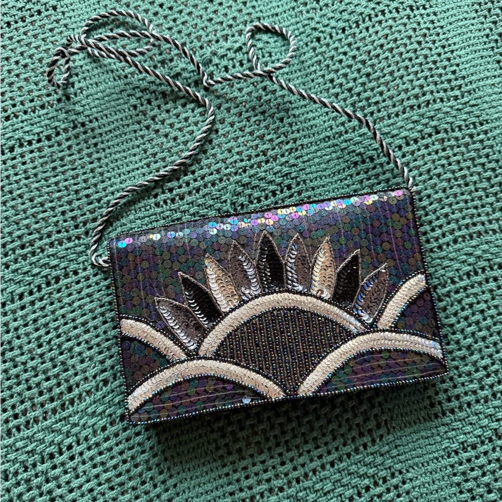 Final Sale! Bundle! Prom American Vintage Art Deco Black & Silver Sequin Clutch
